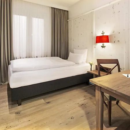 Szálloda Eden Wolff 4*