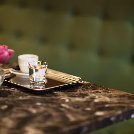 Eden Wolff 4* Munique