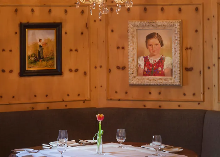 Eden Wolff 4* Monachium