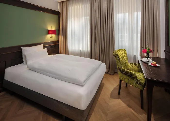 Eden Wolff Otel 4*