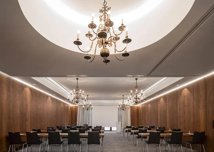 Eden Wolff Monachium